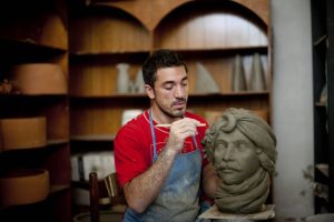 Teste di Moro: la storia dietro il simbolo della ceramica di Caltagirone