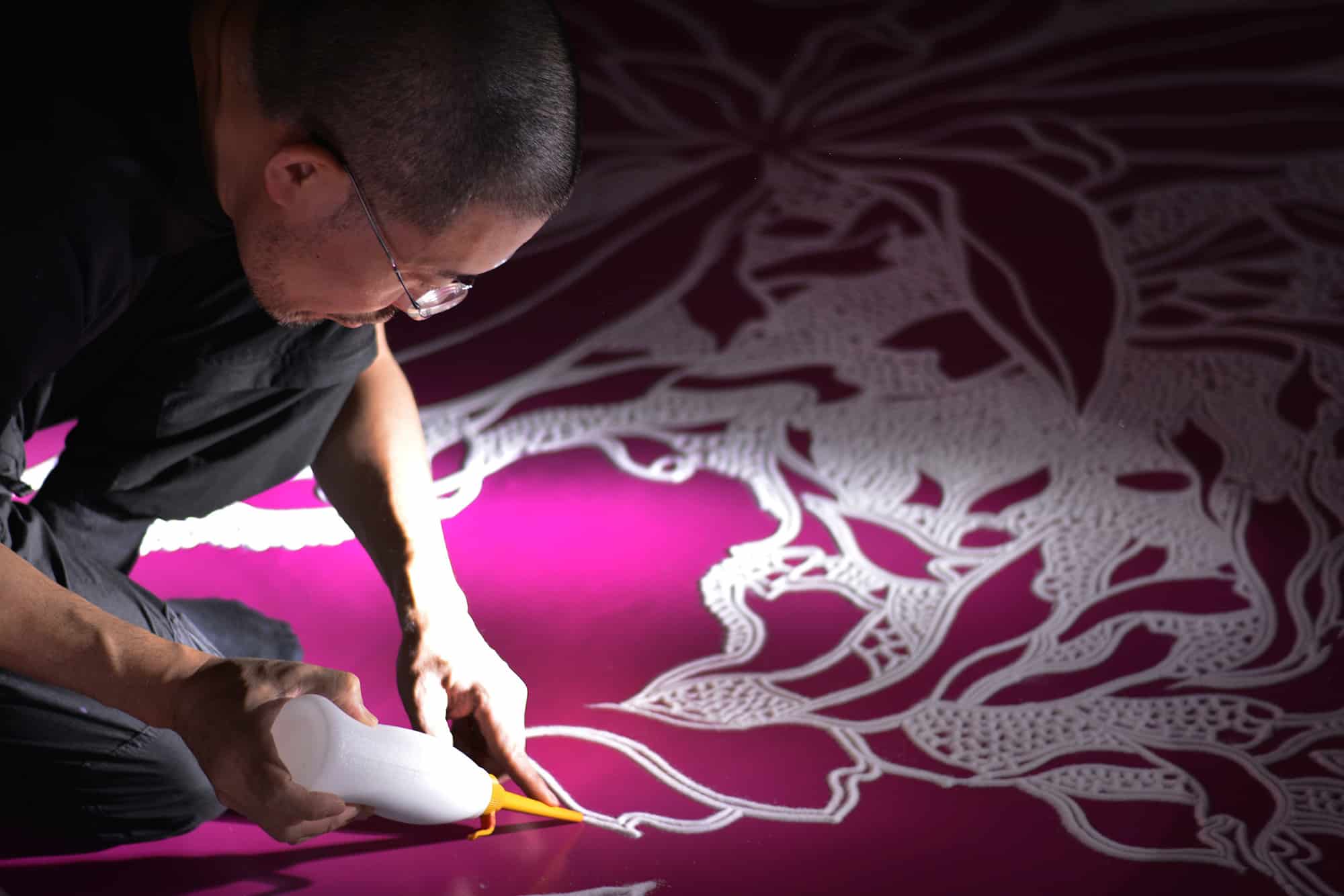 I labirinti e le installazioni di sale di motoi yamamoto