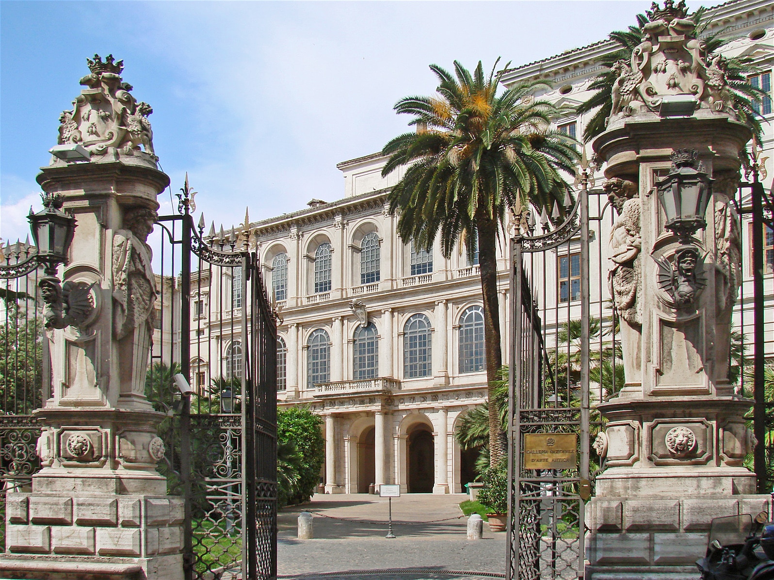 Palazzo barberini a roma