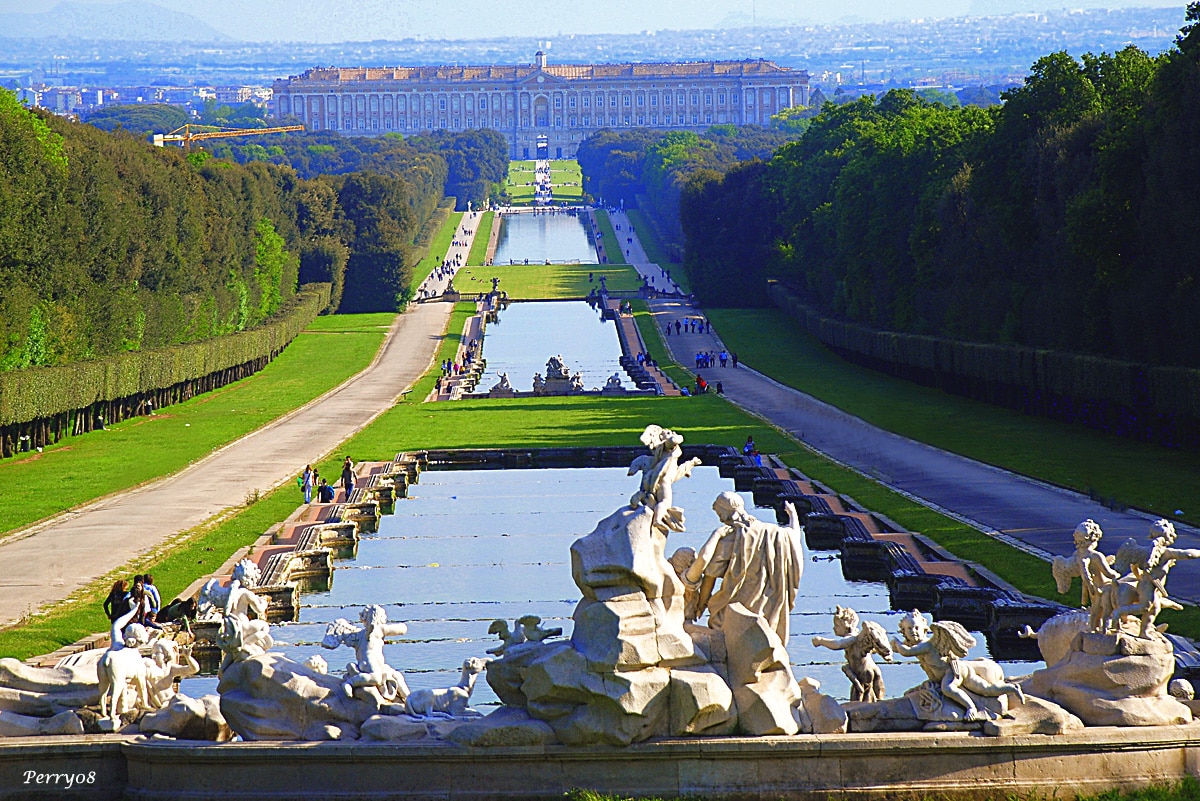 Domenica al museo 4 ottobre 2026: musei gratis e prenotazioni Reggia di caserta durante una giornata di visita