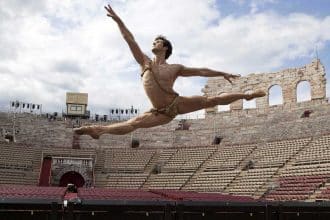 Roberto bolle and friends arena di verona