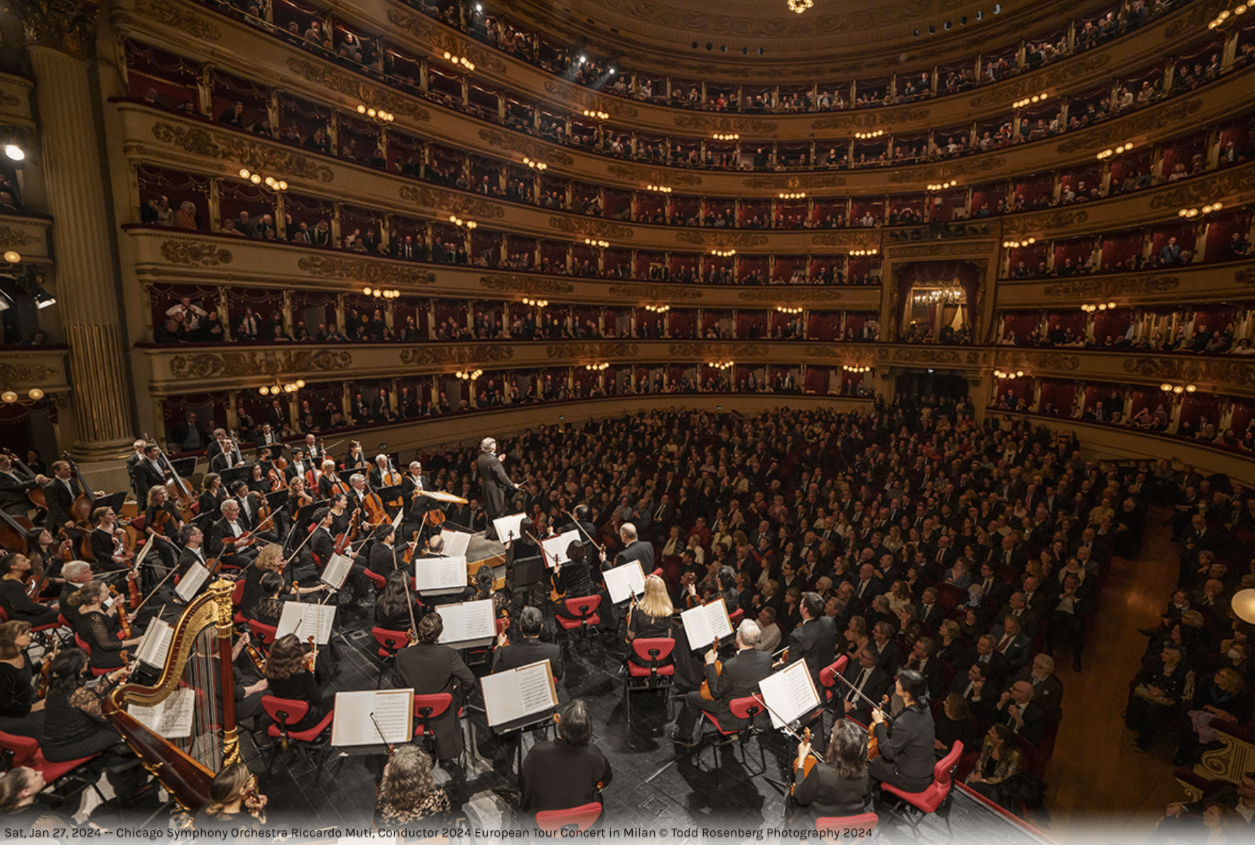 Riccardo muti premiato dall’accademia della crusca: la musica italiana nel mondo