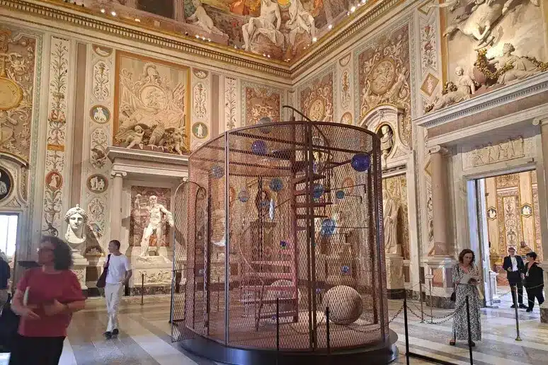 Louise bourgeois alla galleria borghese: una mostra imperdibile
