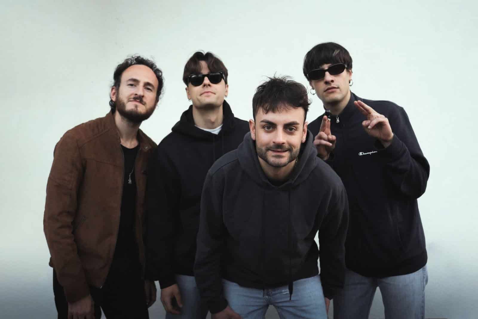 Giorno di pioggia, il nuovo singolo della band lingue fuori dal 28 giugno