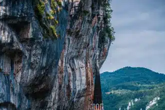 Il santuario della madonna della corona