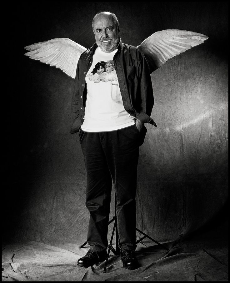 Triennale milano celebra il genio di elio fiorucci: una retrospettiva unica (pronto a immergerti nella rivoluzione pop? )