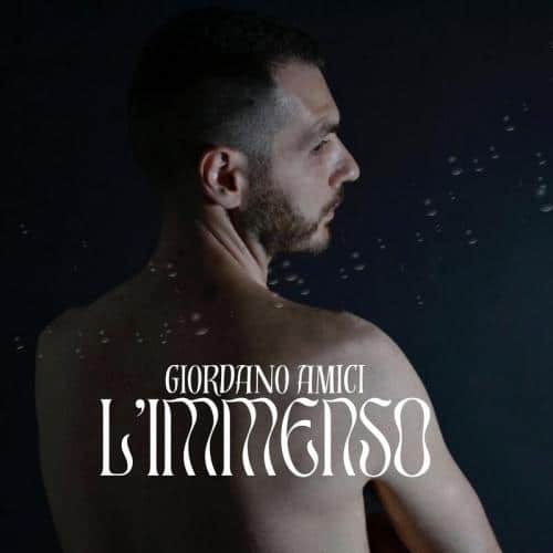 L’immenso, inno alla figura materna, tra gratitudine e poesia