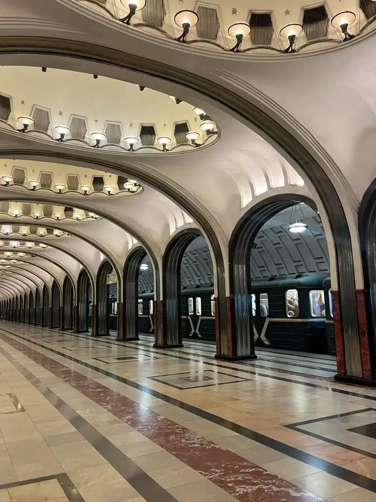 Metro urban museum