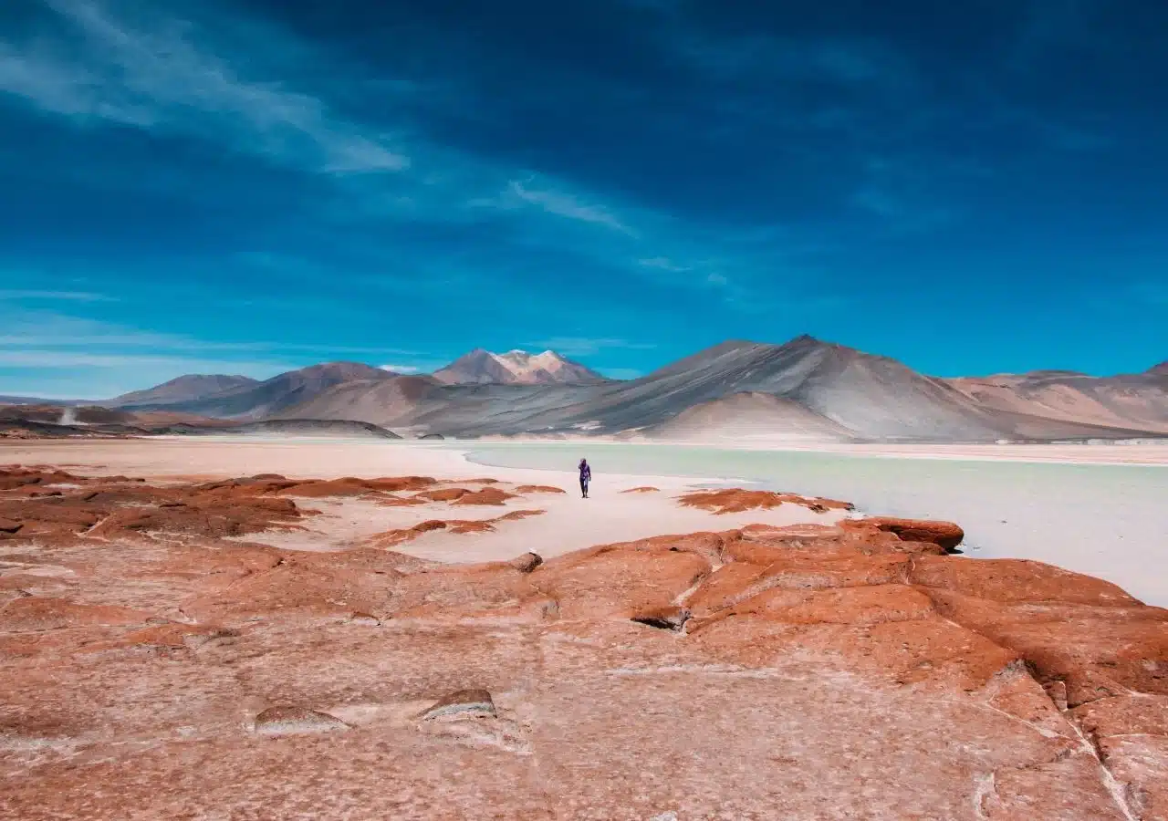 Destinazioni sconosciute #23:  deserto di atacama: la mano del deserto che racconta un mistero (cile)