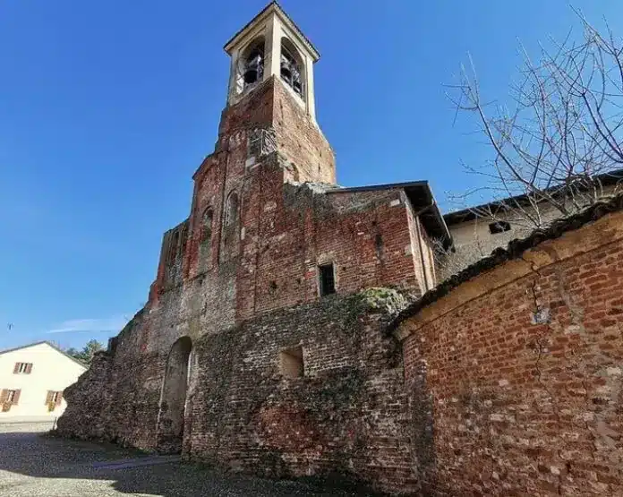 Destinazioni sconosciute #34 chiesa del diavolo, bergamo: il misterioso santuario tra leggende oscure e segreti nascosti