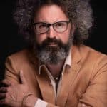 Il 2 agosto, Simone Cristicchi con il suo nuovo singolo Dalle tenebre alla luce - Summer Tour 2025