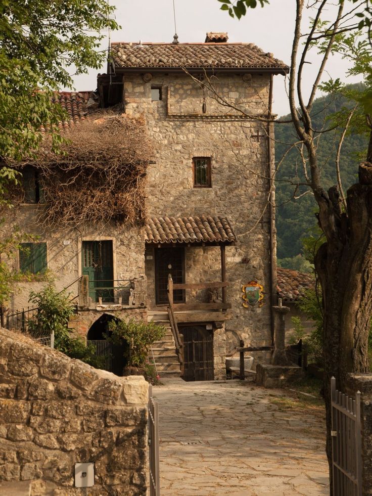 La bellezza nascosta delle architetture rurali italiane