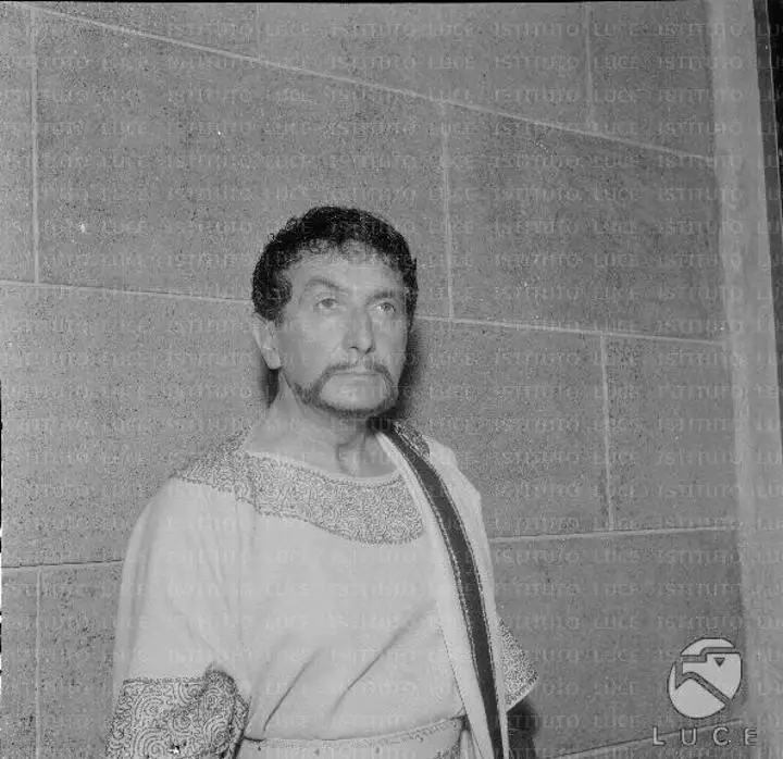 Il significato della celebre canzone tra ieri e oggi