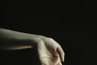 Galleria leòn riapre al pubblico fino al 24 gennaio con la mostra collettiva