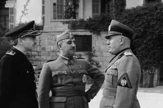 Accadde oggi 12 febbraio 1941, benito mussolini invita a bordighera il caudillo francisco franco
