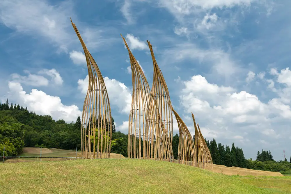 Destinazioni sconosciute #83: echigo-tsumari è la destinazione d’arte più radicale nascosta nel giappone rurale? Echigo-tsumari: arte contemporanea nel giappone rurale