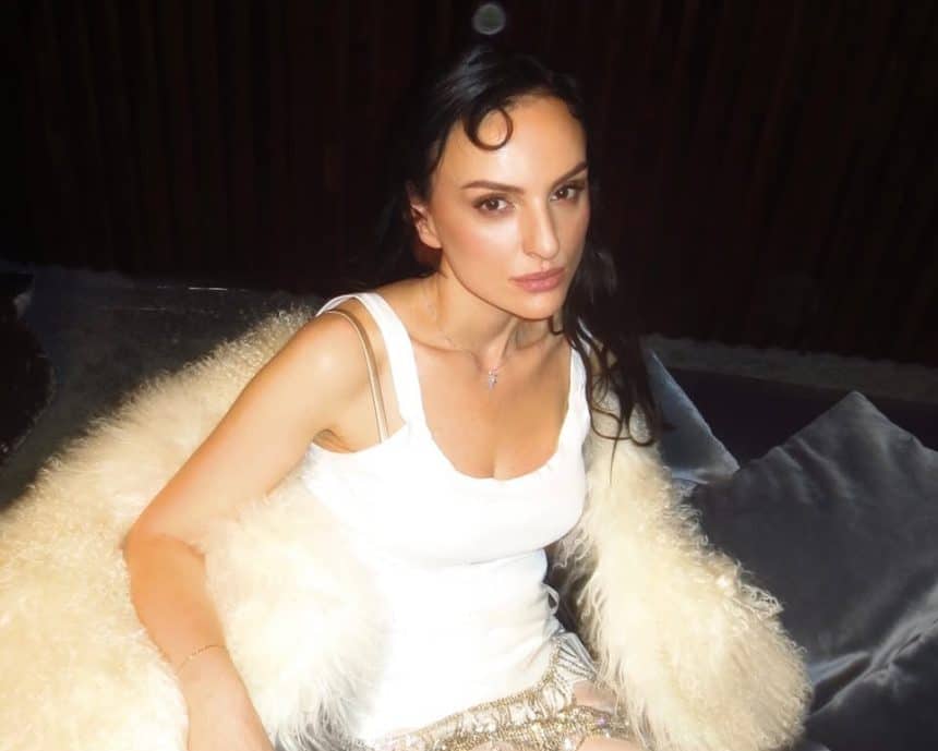 Dopo il successo di sanremo con magica favola, arisa, sarà ospite il 7 agosto