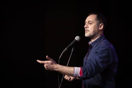 Teatrobasilica presenta daniele paris in non è uno sport acquatico
