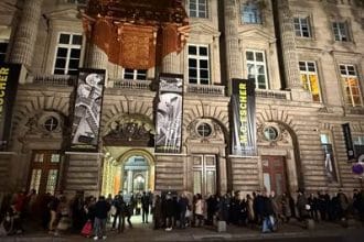 A parigi è boom di visitatori, mostra dedicata a m. C. Escher
