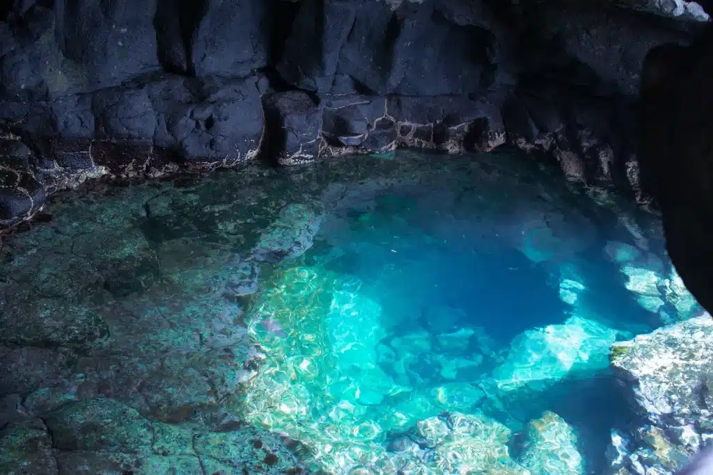 Buracona blue eye
