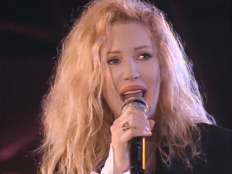Ivana-spagna-come-il-cielo-significato