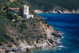 Destinazioni sconosciute #97 - cala la ciana: perché è il volto più selvaggio dell’argentario?