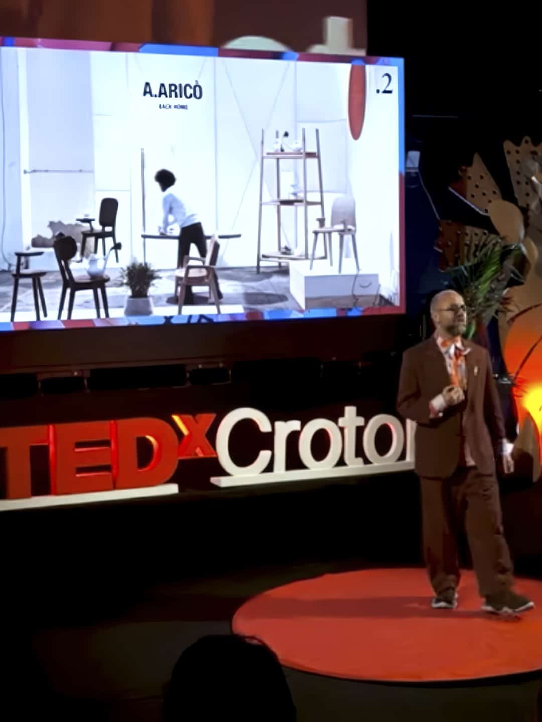 Tedx crotone "8 minuti per raccontare dove nascono davvero i miei progetti”
