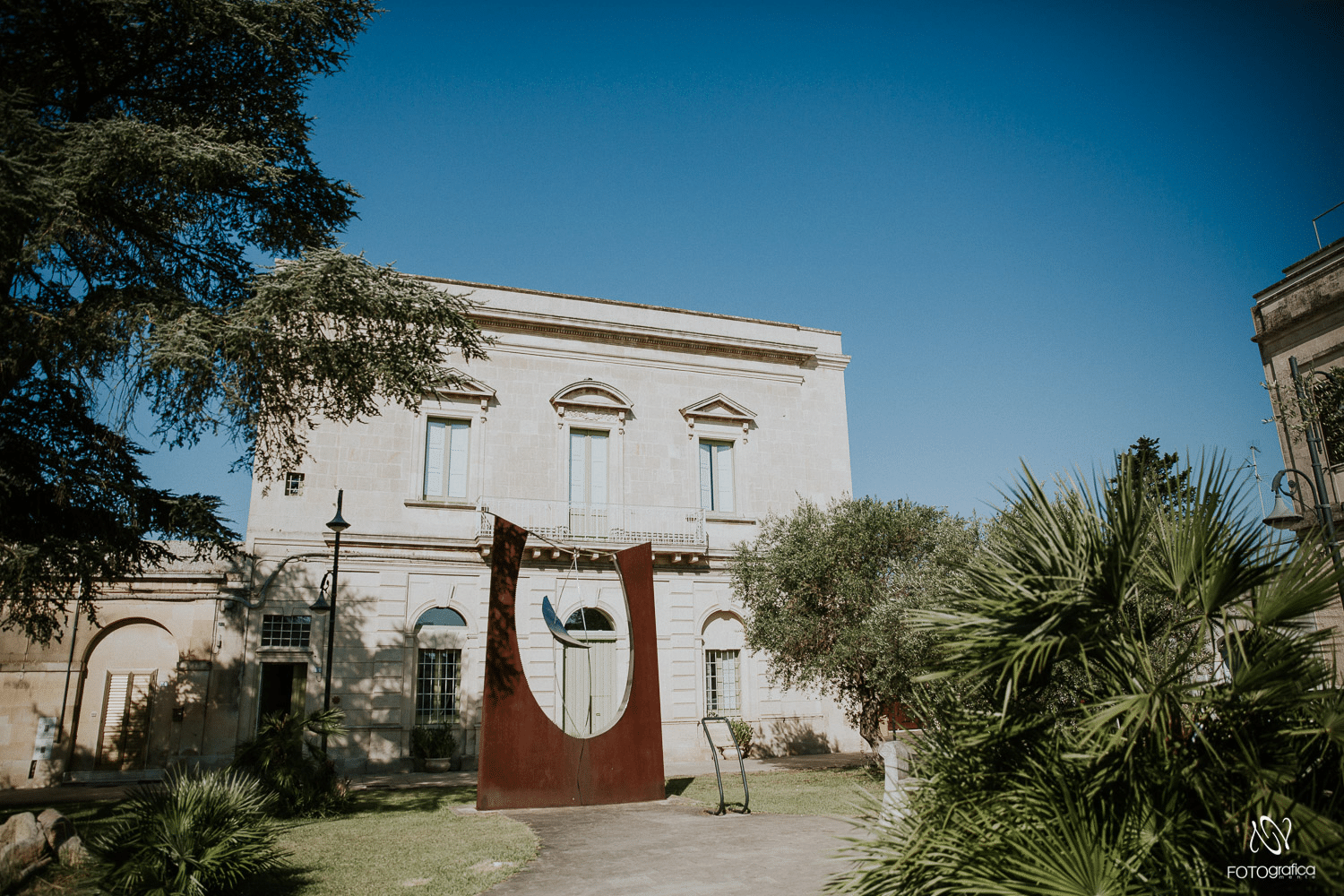 Palazzo mandurino, l’ex tabacchificio che cambia zollino