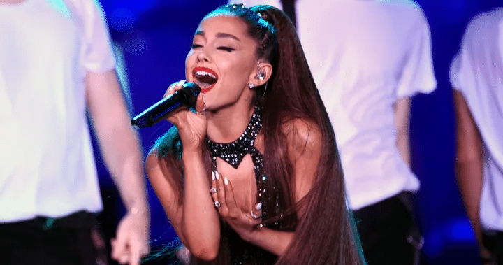 Ariana grande a 33 anni: cosa racconta la sua carriera?