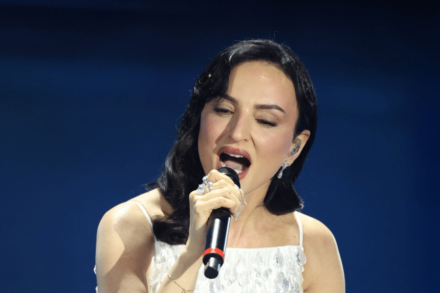 Arisa concerto milano: perché ha fermato il live?