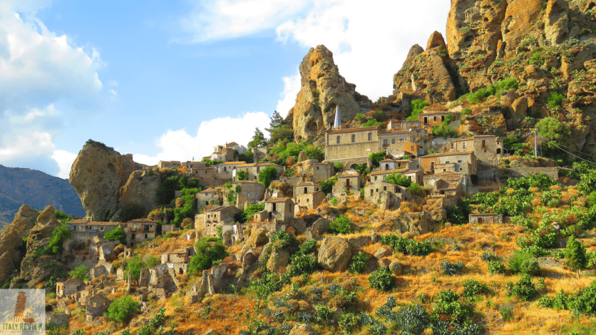 Destinazioni sconosciute #99: pentedattilo è il borgo fantasma più suggestivo d’italia?