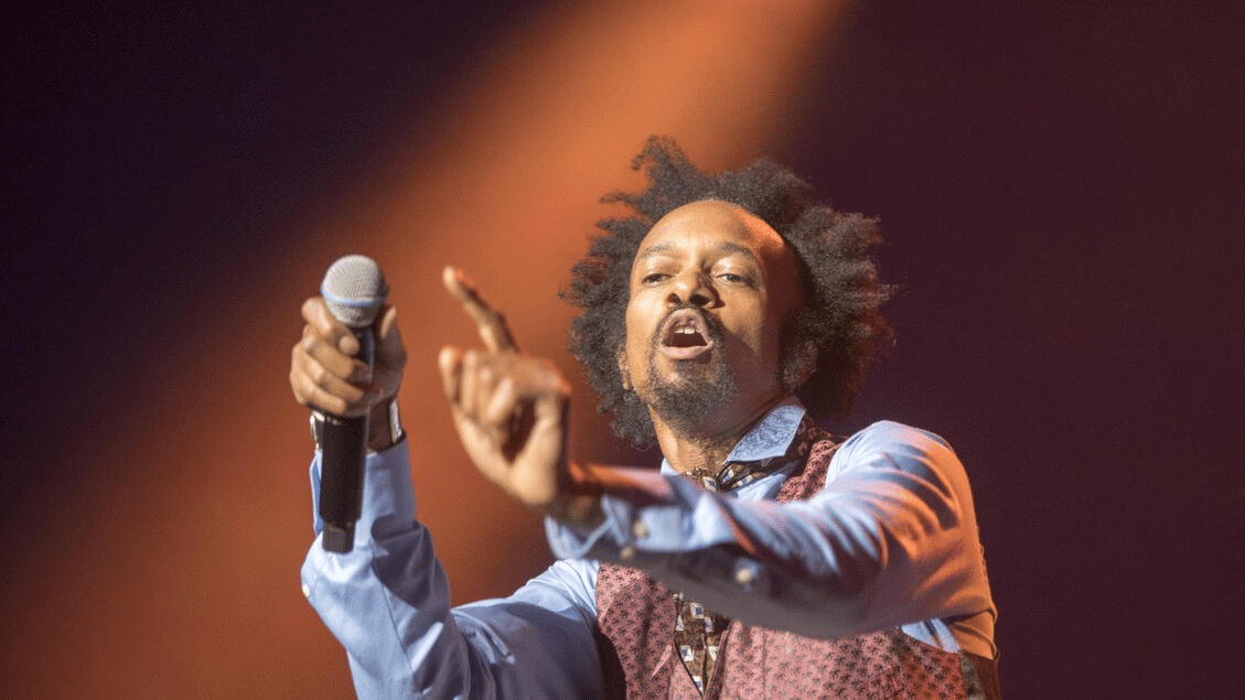 Fantastic negrito apre il tour italiano da cagliari