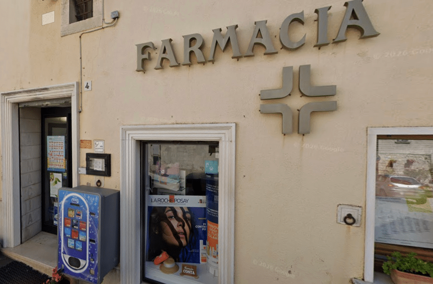 Farmacia costa orsara, perché i 50 anni parlano al paese?