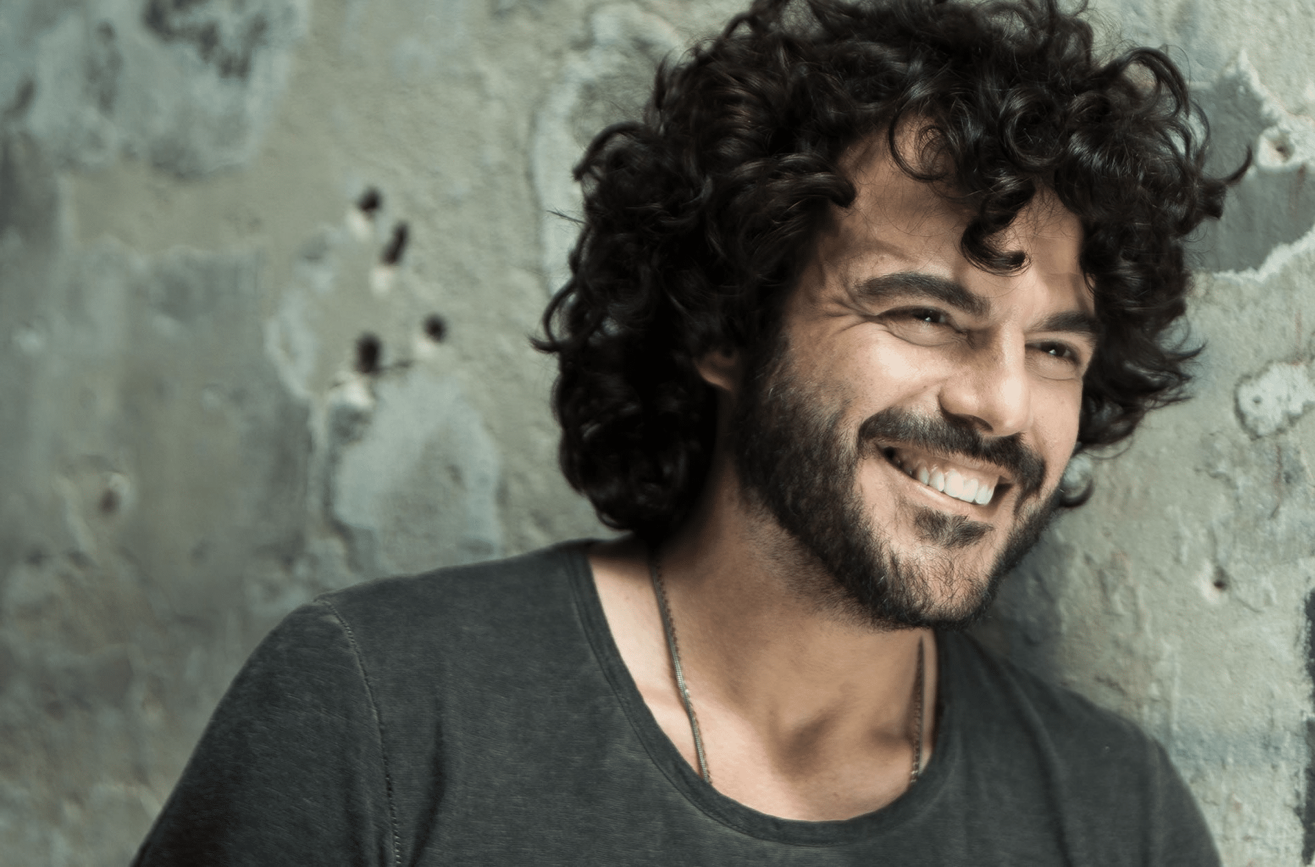 Francesco renga peschici: concerto gratuito sul gargano
