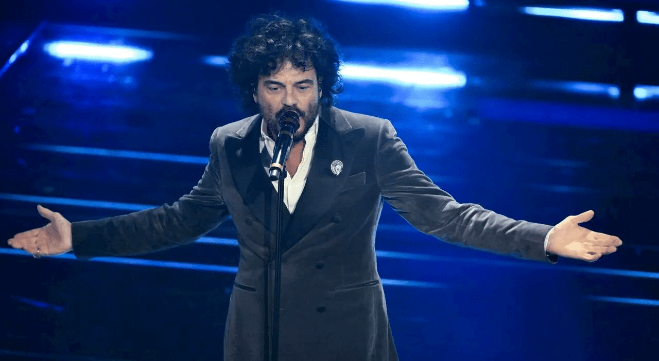 Francesco renga peschici: concerto gratuito sul gargano