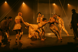 Humanos eleina d: corpo, danza e visione a bari