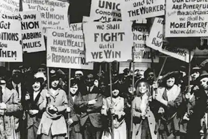 Il 18 giugno del 1873, begli stati uniti, la femminista susan b. Anthony venne multata di 100 dollari per aver tentato di votare, benché donna, alle elezioni presidenziali statunitensi.
