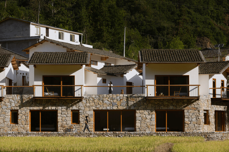 Luzhai cottage: hotel rurale tra montagne e terrazze in cina