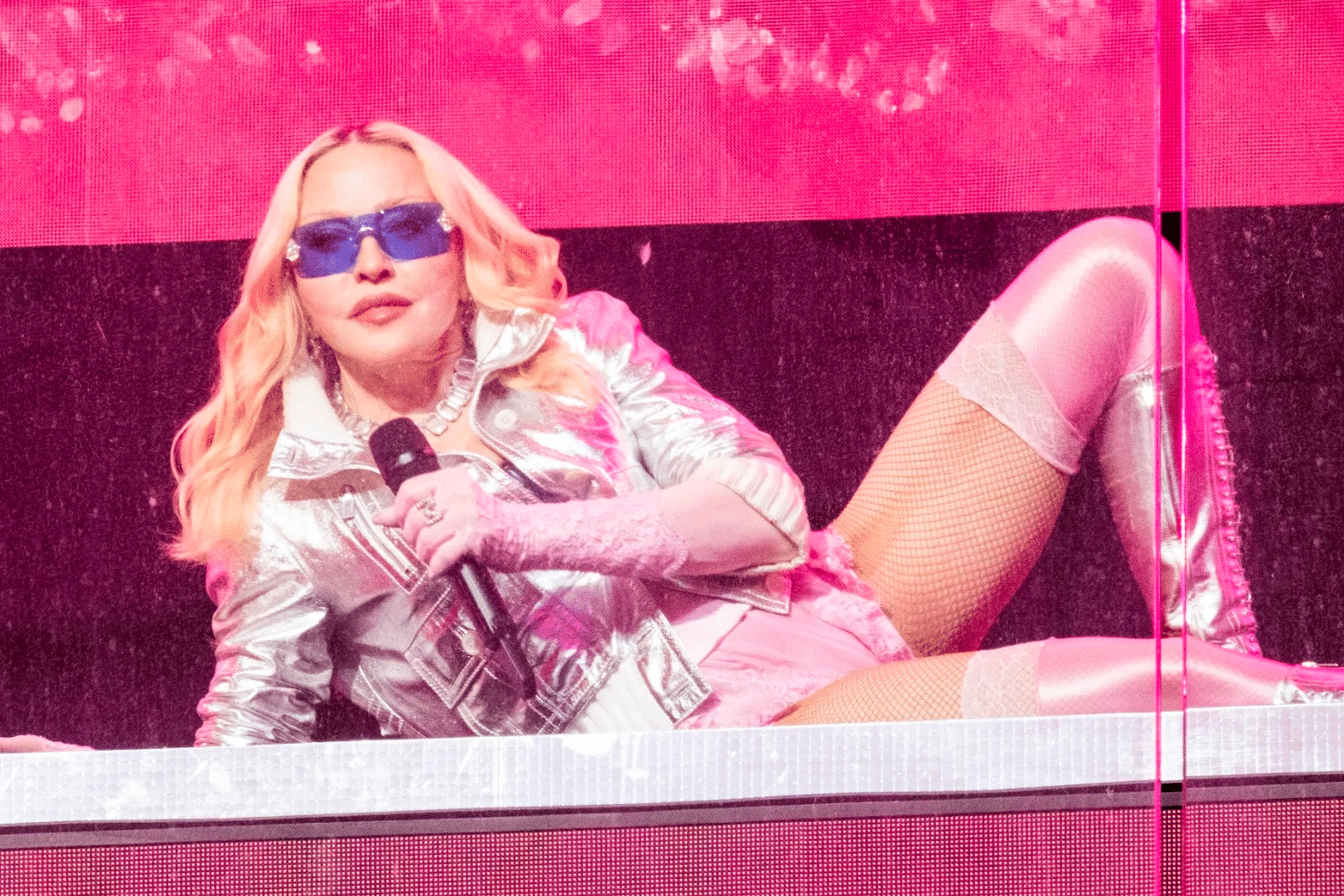 Madonna porta confessions ii al tribeca film festival