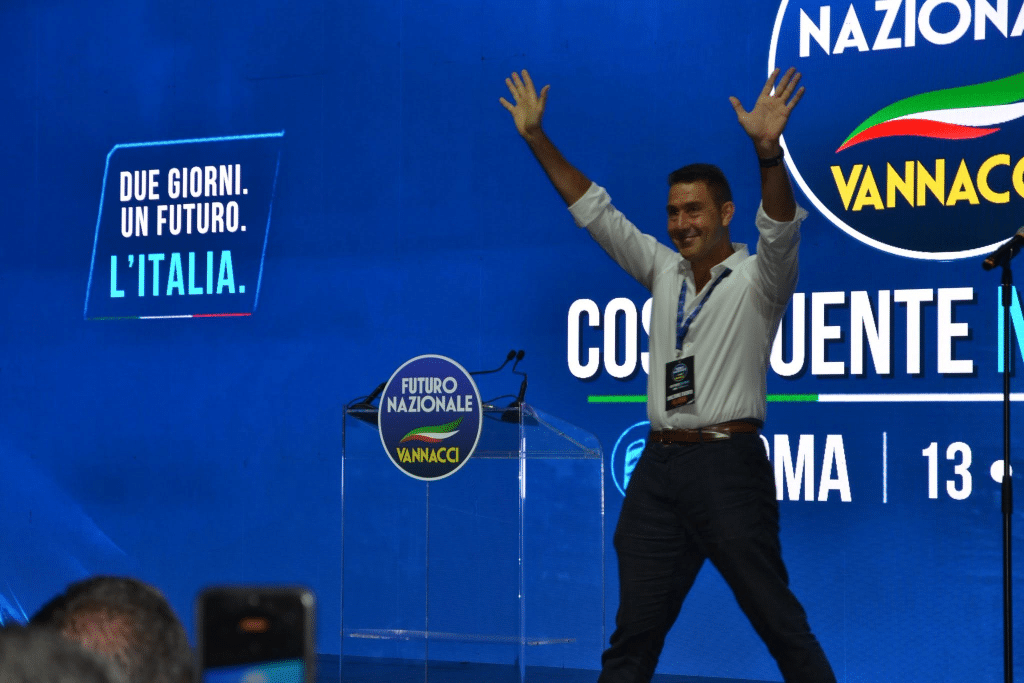 Massimo russo porta la battaglia contro la costruzione della moschea a foggia sul palco di futuro nazionale