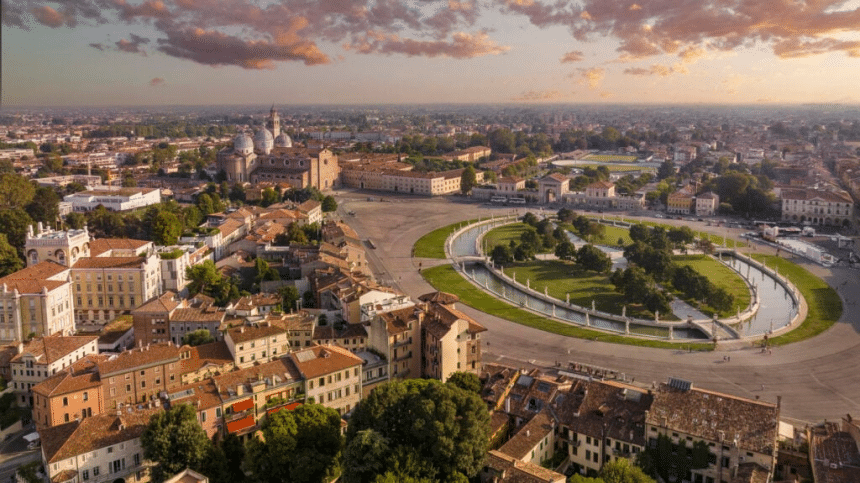 Padova schiera grandi nomi per candidarsi a capitale italiana dell’arte contemporanea 2028 (cattelan incluso)