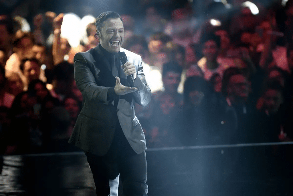 Tiziano ferro incanta san siro