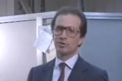 Chi è luigi bisignani: età, moglie, figli, p2, p4, enimont, lazio, lotito, libri e carriera dell’uomo dei retroscena italiani