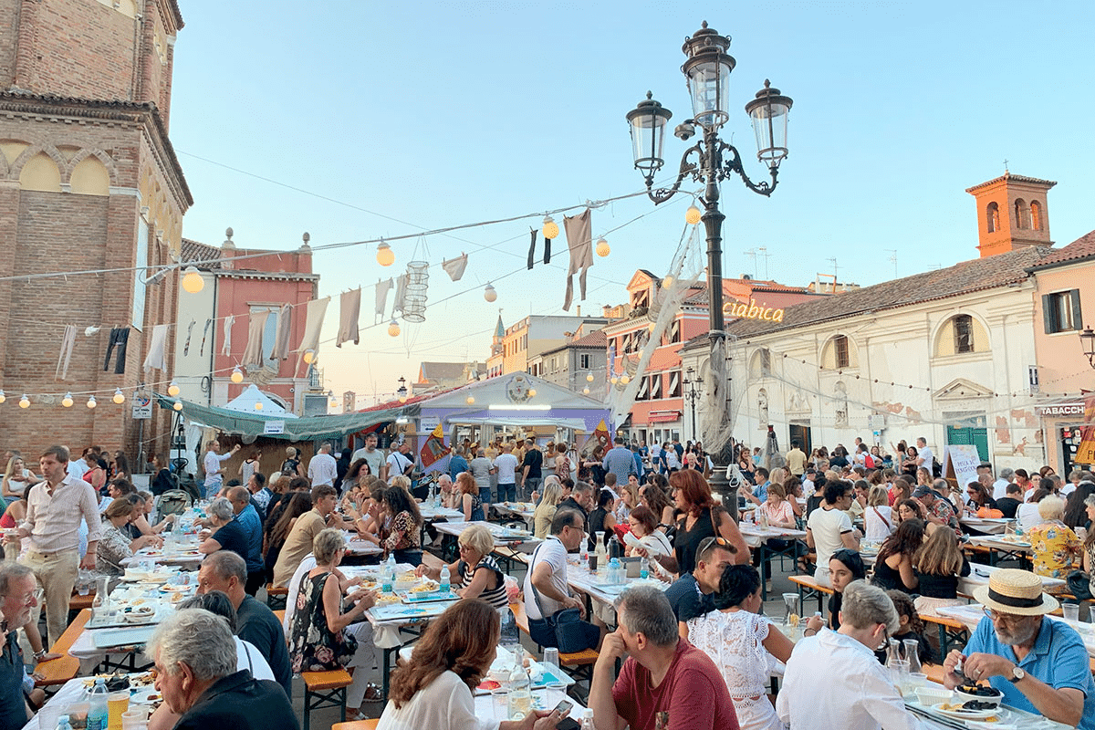 Sagra del pesce chioggia 2026, perché l’evento sul corso del popolo è tra i più attesi dell’estate veneta?