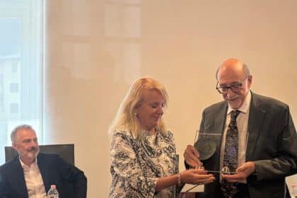 Alessandro fo vincitore del premio pontedilegnopoesia 2026 con la raccolta luci e eclissi
