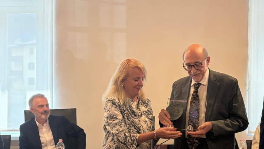 Alessandro fo vincitore del premio pontedilegnopoesia 2026 con la raccolta luci e eclissi