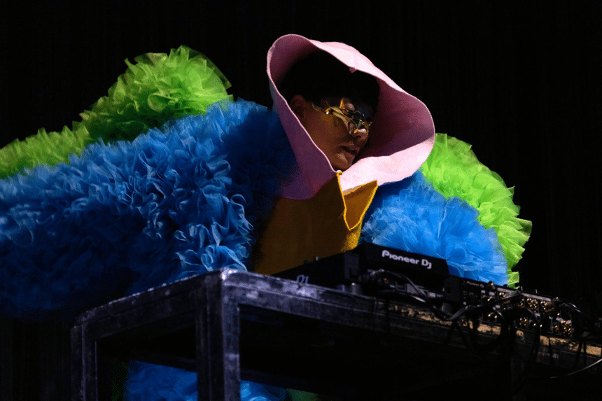 Dissonanze 2026 a roma: björk e peggy gou aprono due giorni di elettronica all'auditorium
