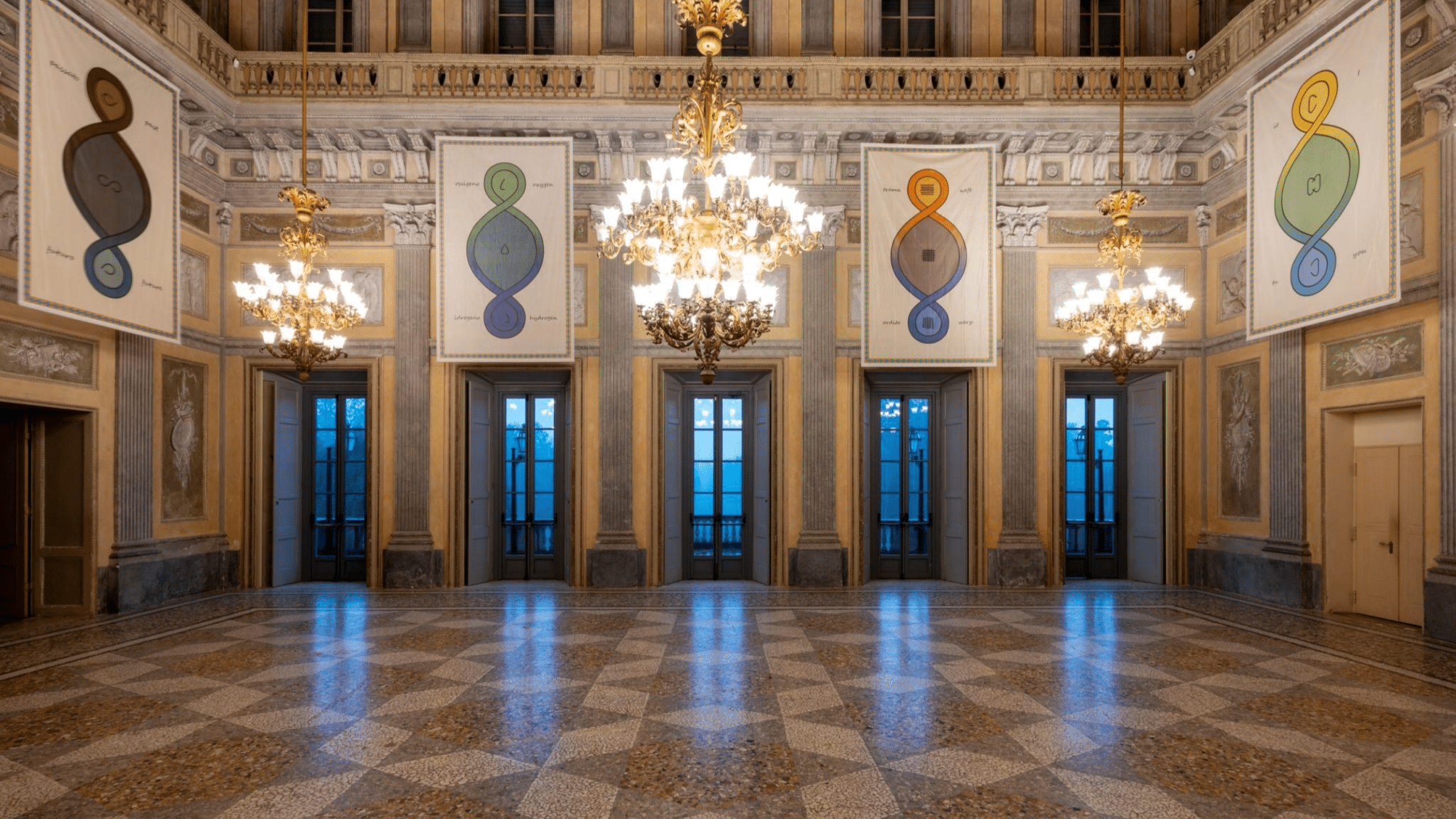 Michelangelo pistoletto a monza: cosa vedere nella mostra ur-ra alla villa reale