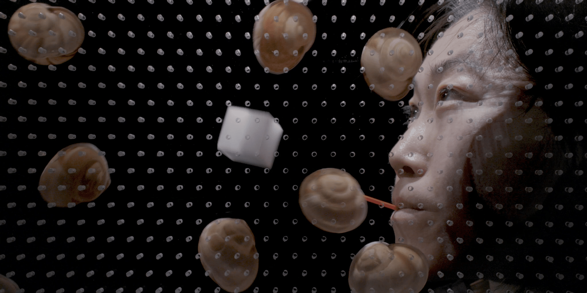Aki sasamoto, point reflection (video), 2023