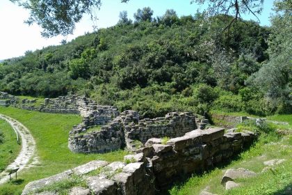 Parco archeologico di castiglione di paludi in calabria